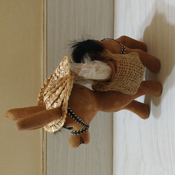 Vintage Flocked Donkey Burro Figure Toothpick Holder Sealed Toothpicks Hong Kong - Picture 6 of 6